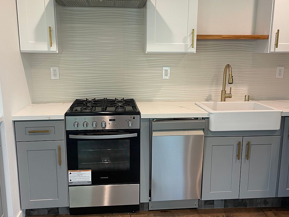 1st image of 202 N Avenue 52 #D