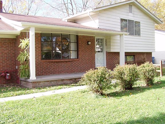 4th image of 2582 Deake Ave