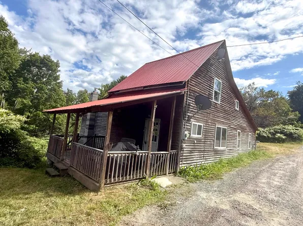25 Maillet Road, Lunenburg, VT 05906