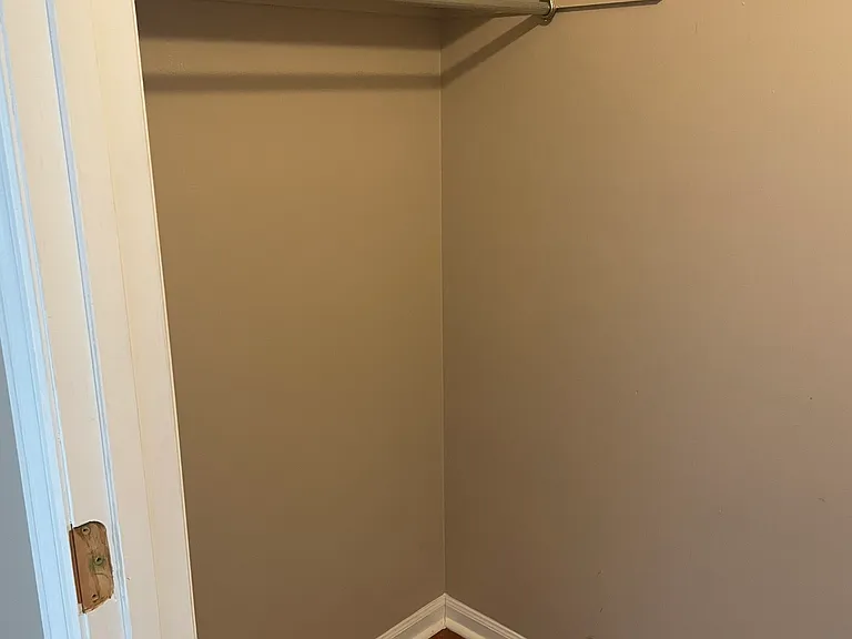 352 High St #6 — Photo 15