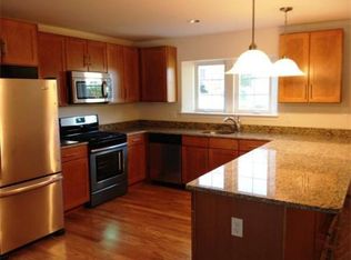 8 Bates St, Devens, MA 01434