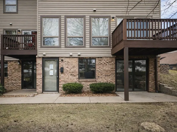 101 Sandridge Dr #101, Collinsville, IL 62234