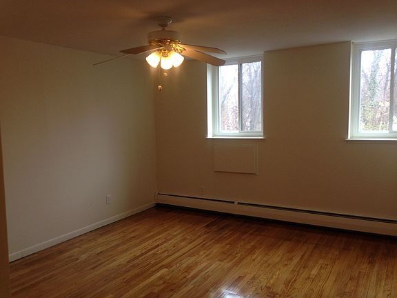 3rd image of 514 Fountain St APT A2