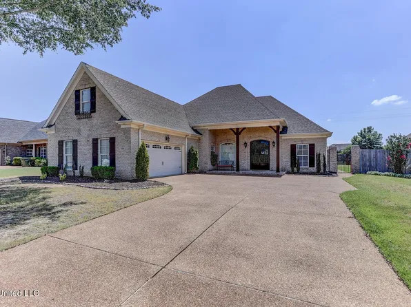 2845 Summer Oaks Pl, Southaven, MS 38672