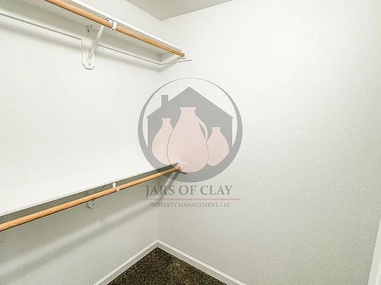 1668 SE Barberry Ave — Photo 17