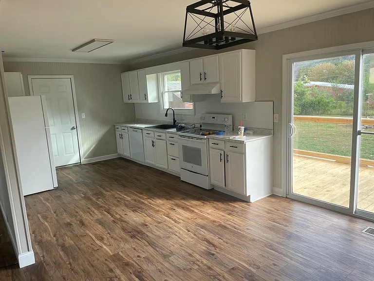 46 Haven Ln — Photo 3
