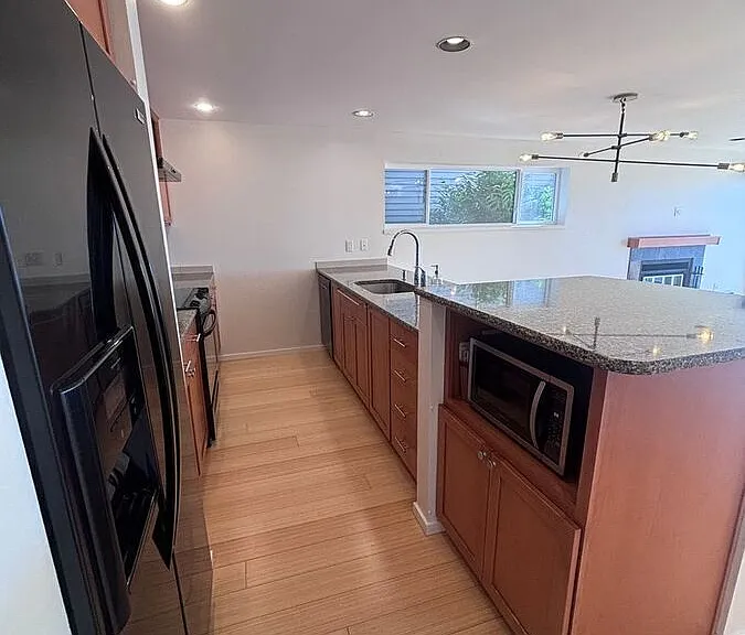 1210 Lakeview Blvd E #201 — Photo 11