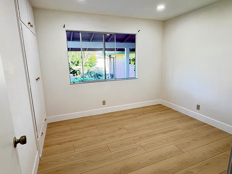 4601 Joanna Ct — Photo 8