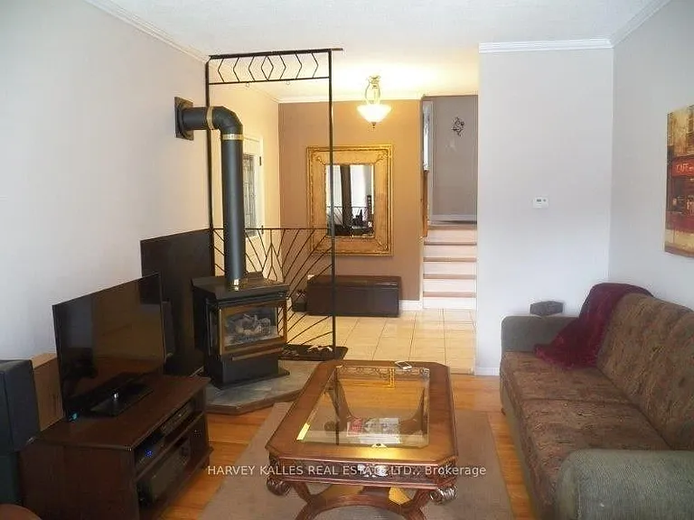 788 Batory Ave — Photo 4