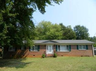 621 Charles Rd, Shelby, NC 28152