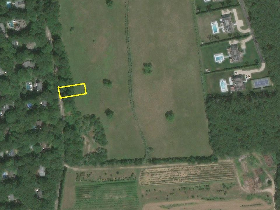 2nd image of 438 Seven Ponds Towd Rd