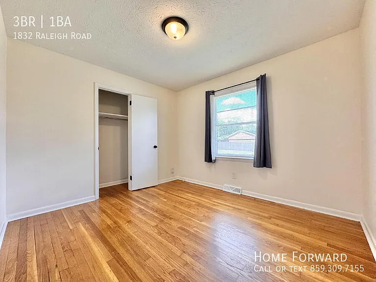 1832 Raleigh Rd — Photo 14