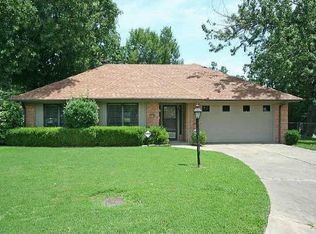 5924 E 44th St, Tulsa, OK 74135