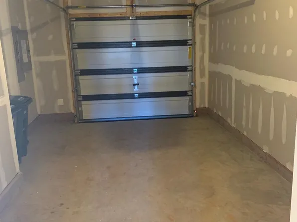 10451 Ratcliffe Trl, Manassas, VA 20110