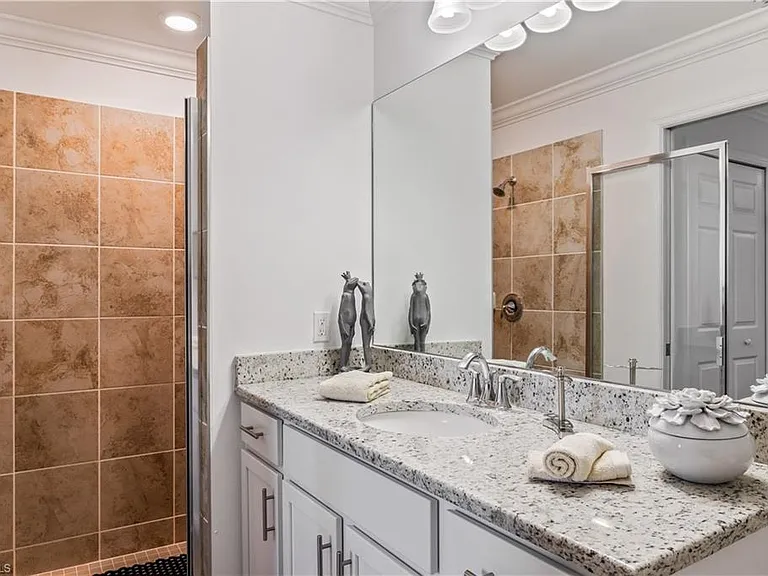 43020 Greenway Blvd #311 — Photo 11