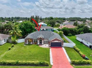 1530 SW Escobar Ln, Port Saint Lucie, FL 34953