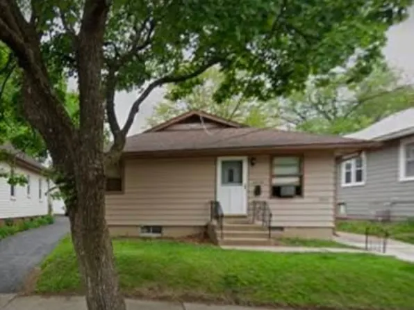 2229 N Ellis St, Peoria, IL 61604