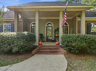 1080 Spring Lake Cv, Raymond, MS 39154