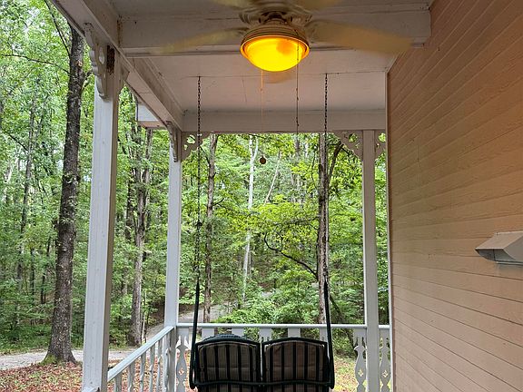 5th image of 2040 Knox Rd