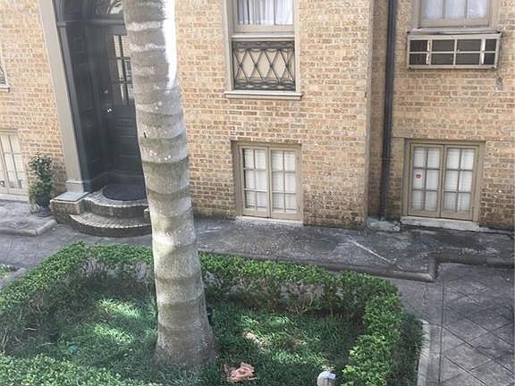 3rd image of 3300 Saint Charles Ave APT 16