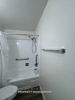 Prada Pointe Apartments — Photo 36