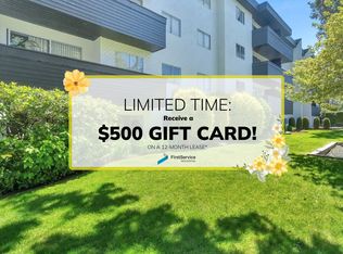 2533 Dowler Place, Victoria, BC V8T 4H7