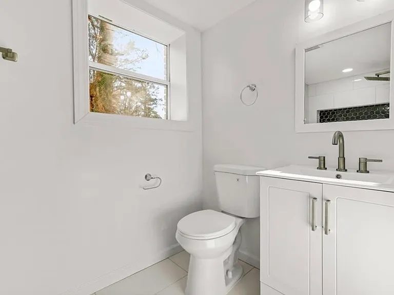 Full bath