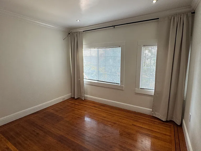 118 Porter St #1 — Photo 14