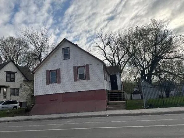 3626 North Teutonia AVENUE, Milwaukee, WI 53206