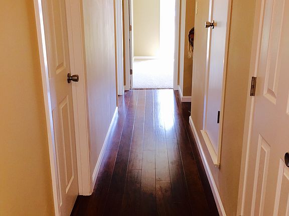 5th image of 1905 Schumac Ln