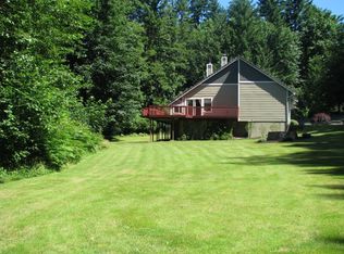 4906 Houston Dr NW, Olympia, WA 98502