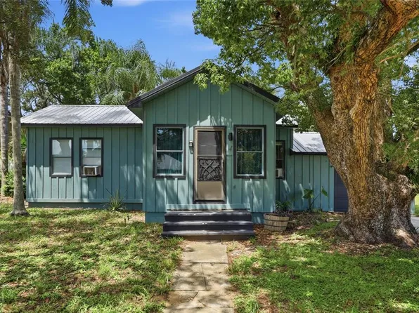 4 E BAY STREET, DAVENPORT, FL 33837