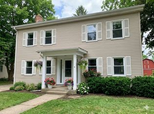 210 W Henry St APT 1, Saline, MI 48176