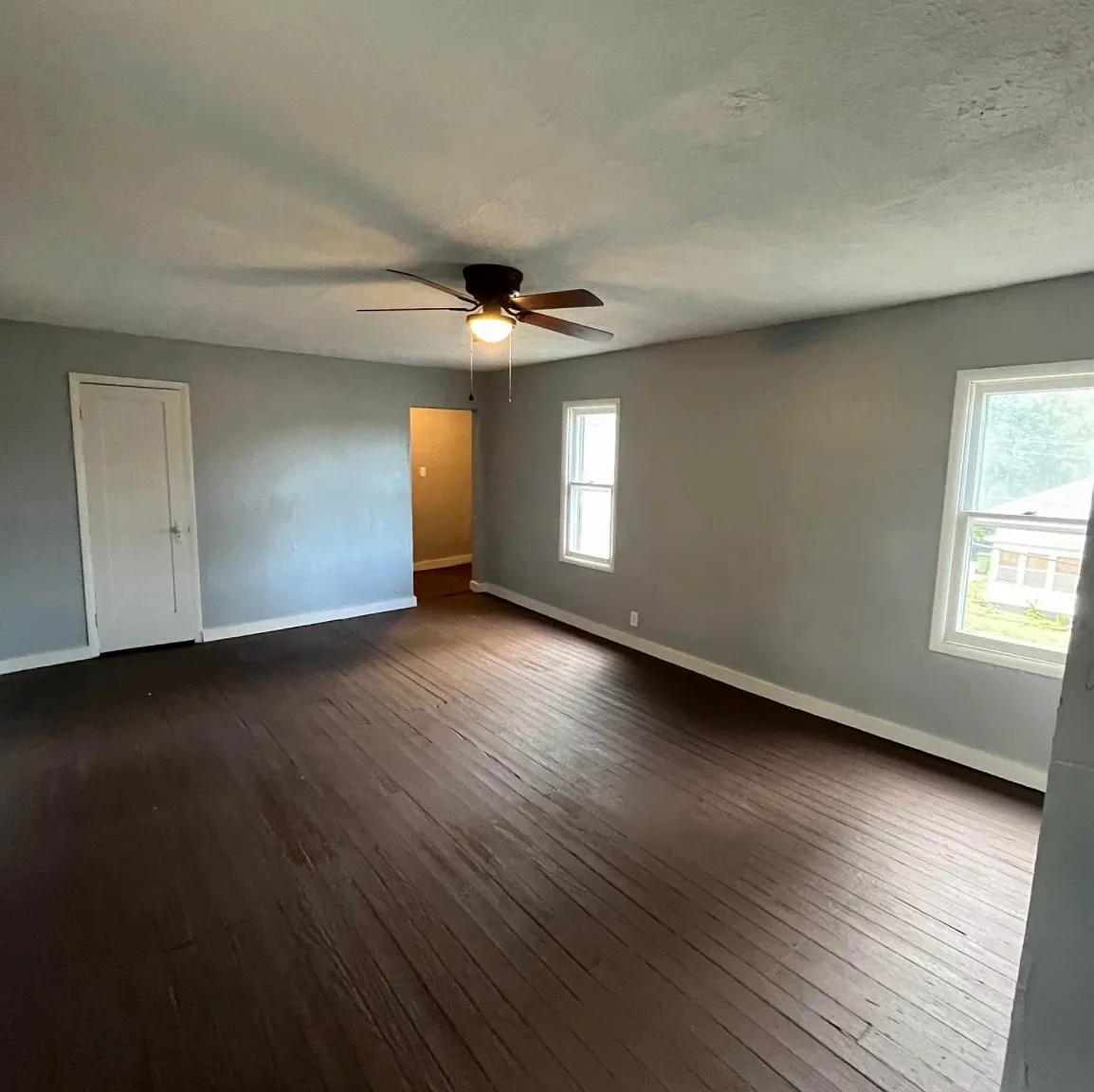 1717 Main St — Photo 2