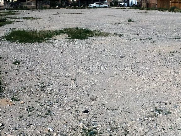 5th image of 880 W Lake Mead Blvd