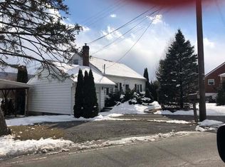 142 Pine St, Thompsontown, PA 17094