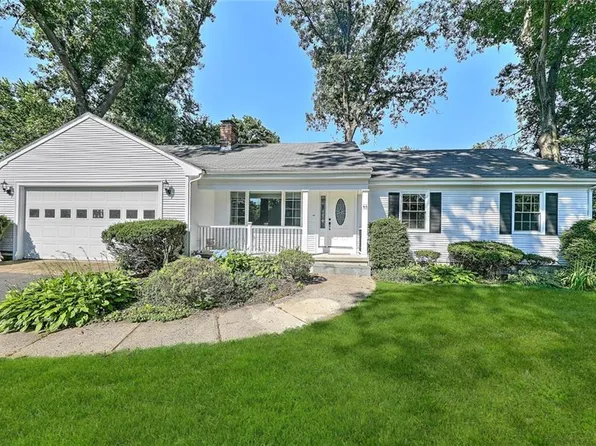 66 Amherst St, Cumberland, RI 02864