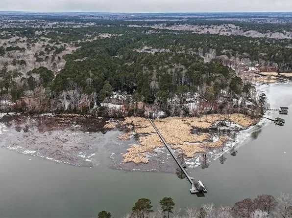 13441 Morris Creek Cres, Charles City, VA 23030