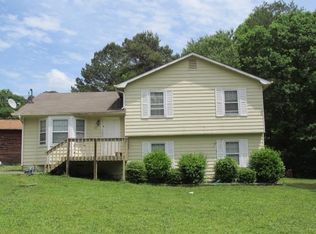25 Beverly Park Dr, Newnan, GA 30263