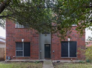 815 W Black Locust Dr, Pflugerville, TX 78660