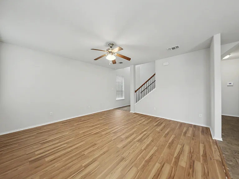 1211 Fawn Lily Dr — Photo 9
