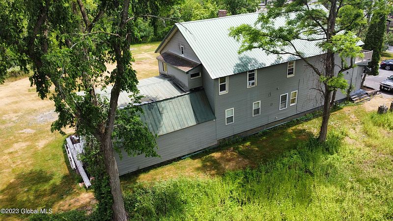2nd image of 1910 County Road 67