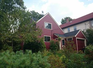 32 Farmington Rd, West Roxbury, MA 02132