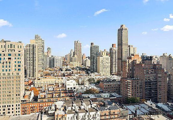 4th image of 301 E 79th St APT 25H