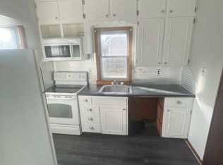 736 Denver St, Waterloo, IA 50702