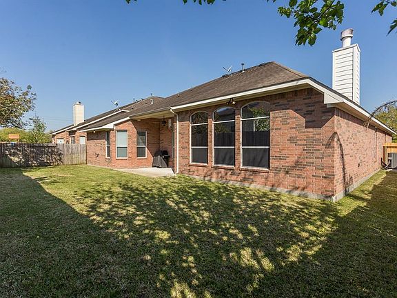 3rd image of 4910 Mahejan Ct