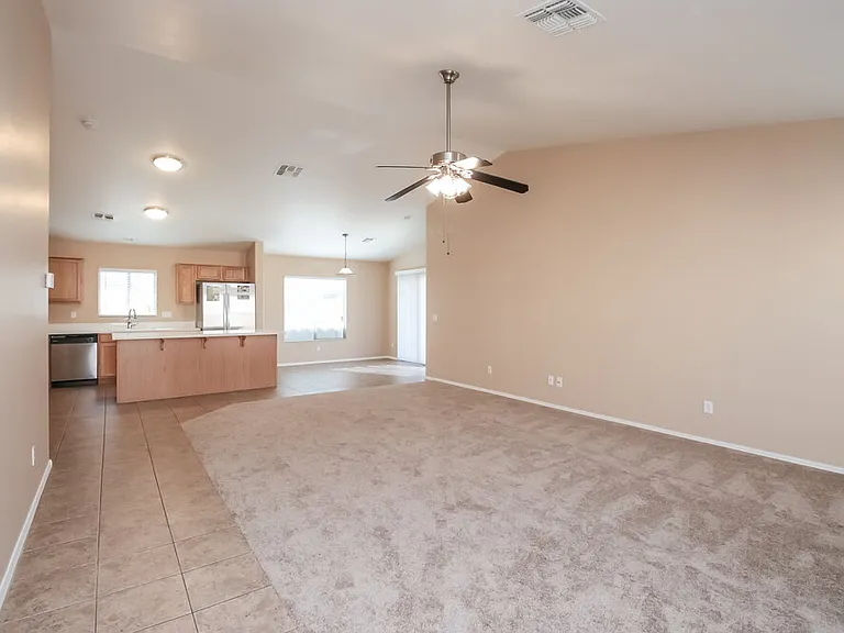 39670 N Kristy Ln — Photo 3