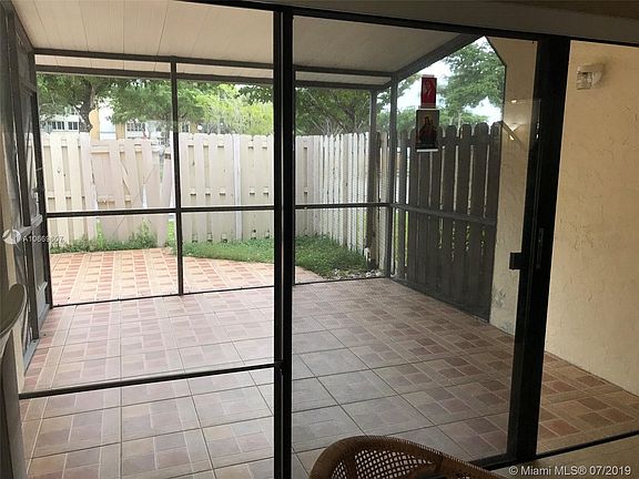4th image of 6530 Kendale Lakes Dr APT 1306