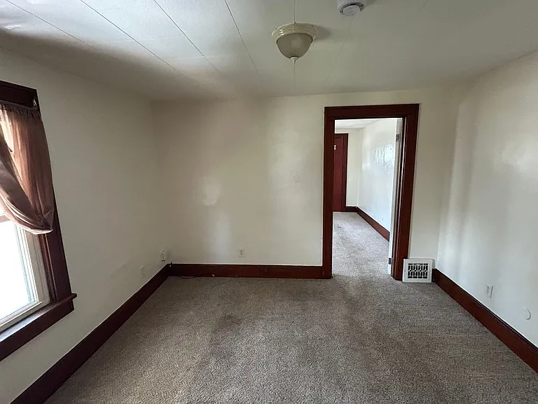4653 Horton Rd — Photo 3