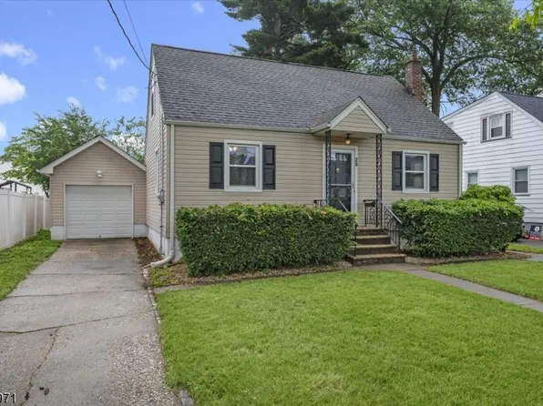 29 N 13Th St, Kenilworth Boro, NJ 07033